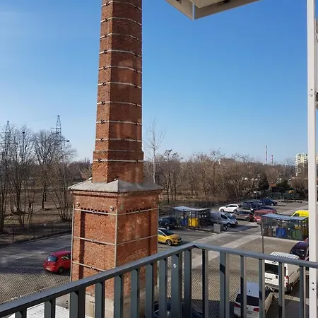Niezapominajka Przy Manufakturze 아파트
