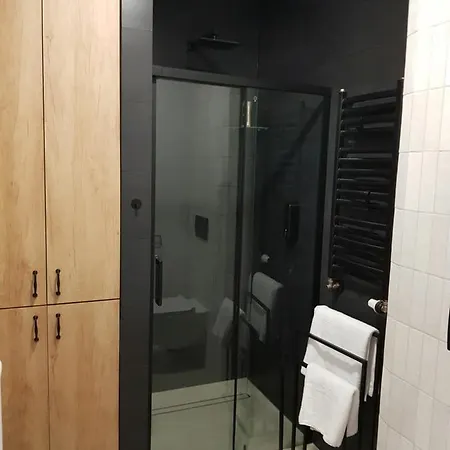 Niezapominajka Przy Manufakturze Lodz (Lodz)